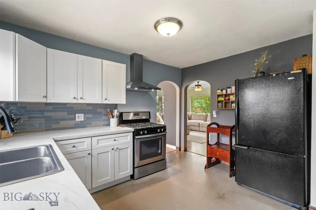 123 3rd Avenue E Three Forks MT 59752