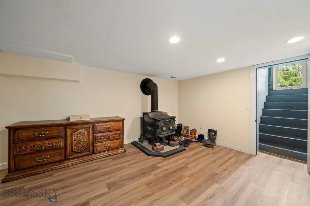 123 3rd Avenue E Three Forks MT 59752