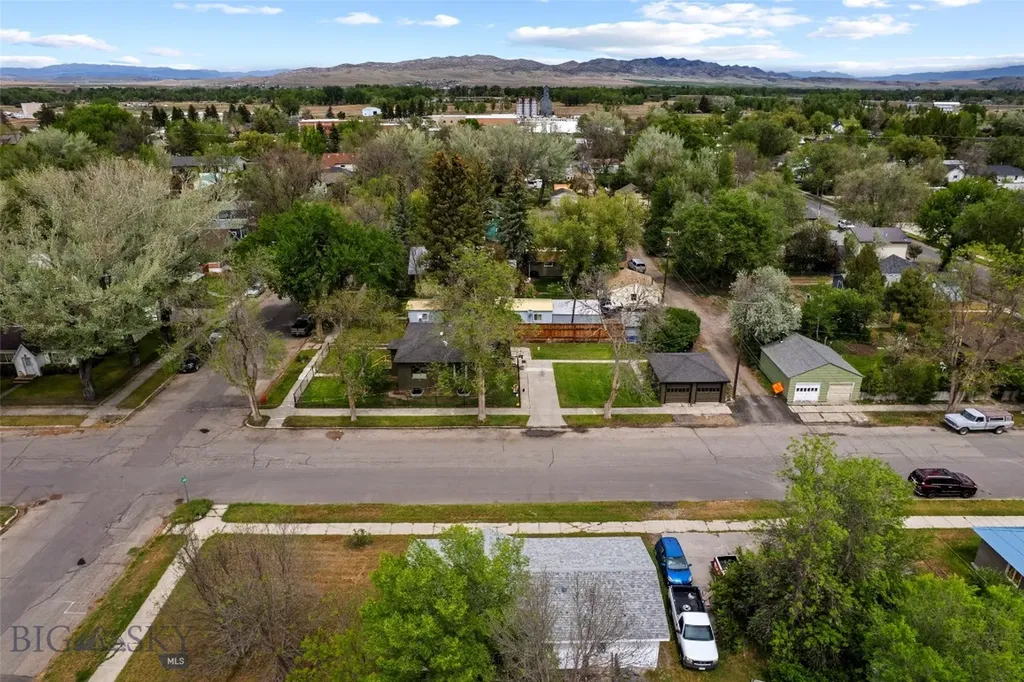 123 3rd Avenue E Three Forks MT 59752