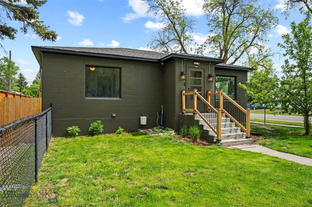 123 3rd Avenue E Three Forks MT 59752