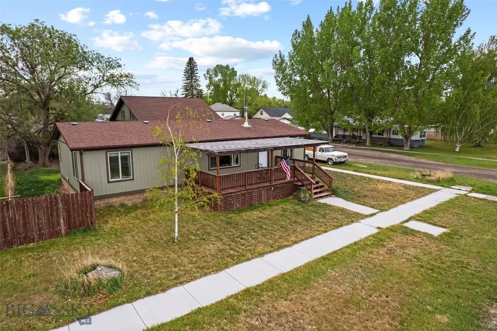 125 W Jefferson Street Three Forks MT 59752