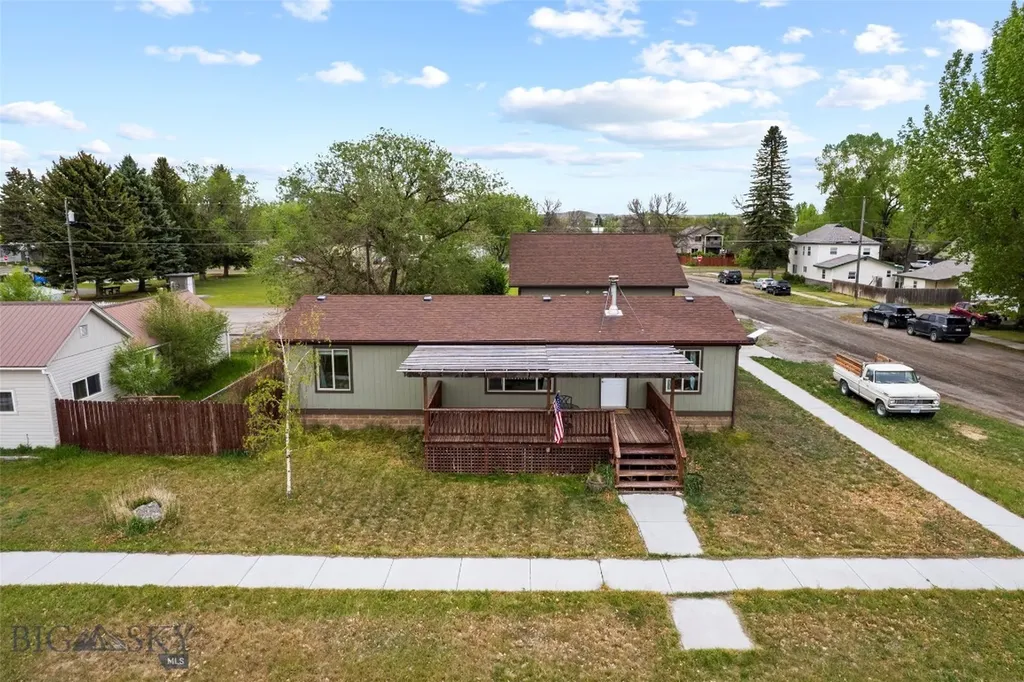 125 W Jefferson Street Three Forks MT 59752