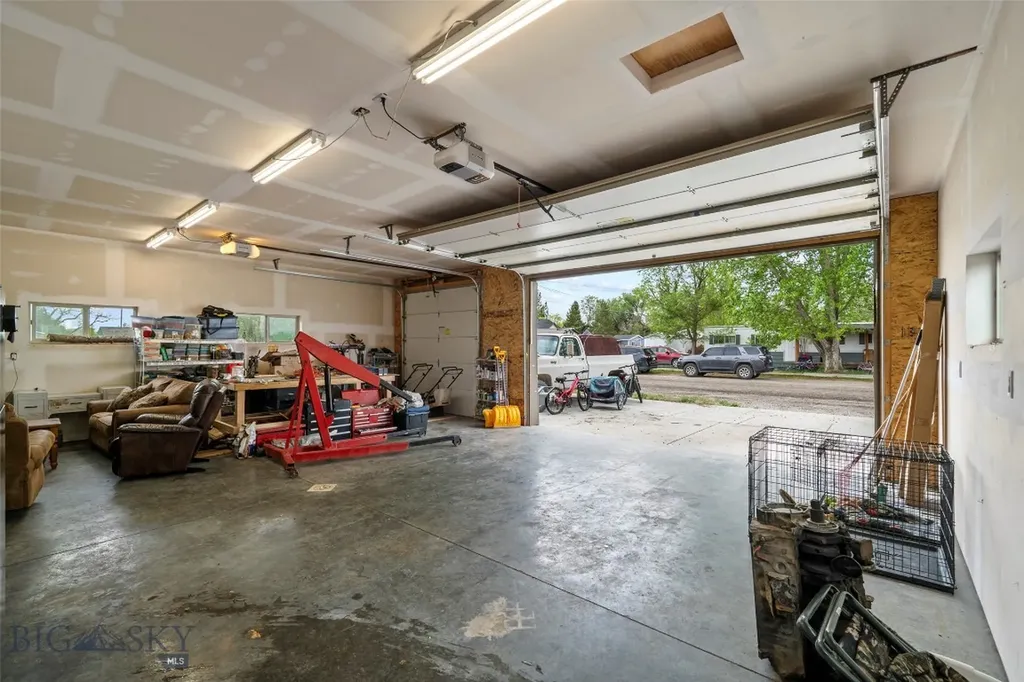 125 W Jefferson Street Three Forks MT 59752
