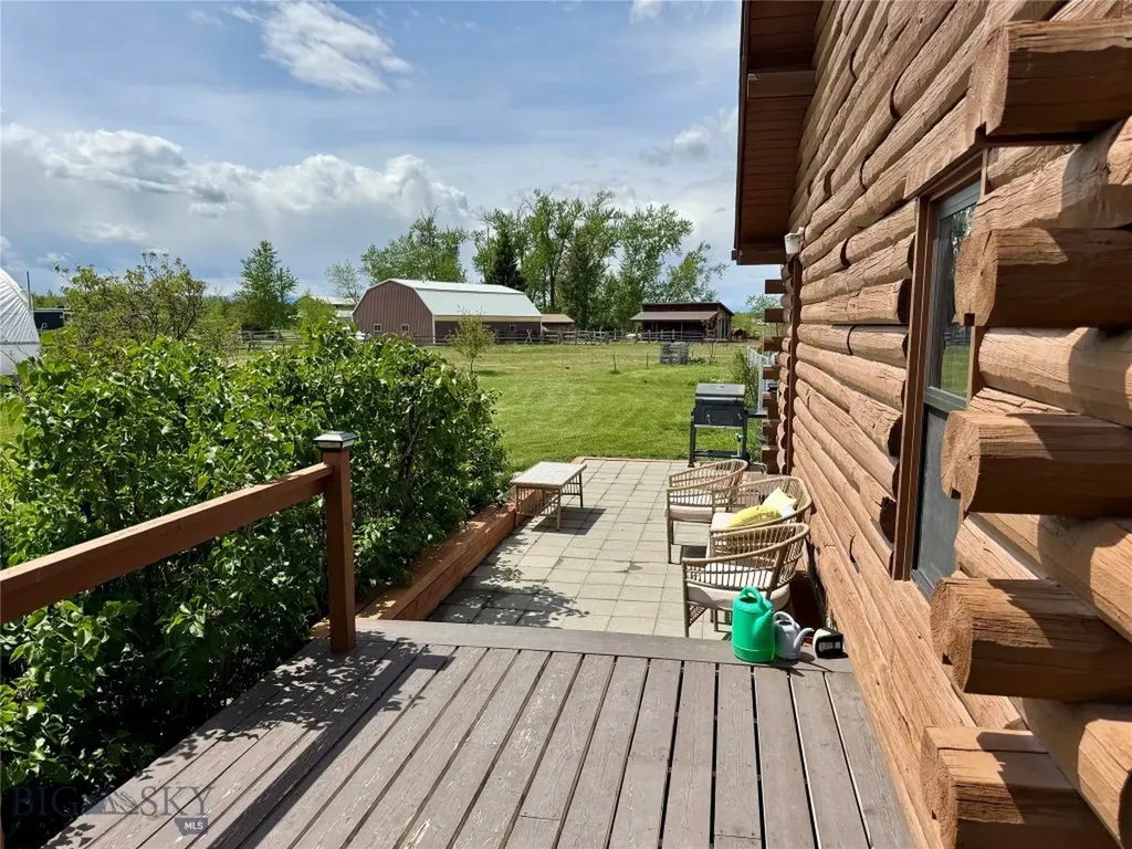 1075 Bulltail Road Belgrade MT 59714