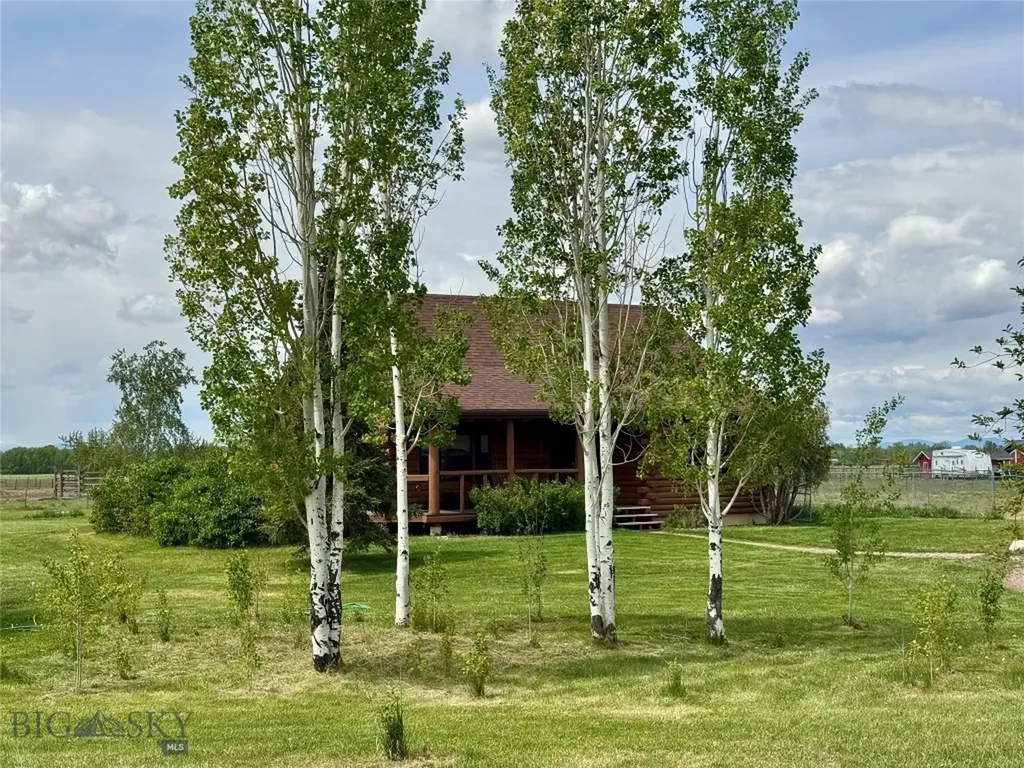 1075 Bulltail Road Belgrade MT 59714