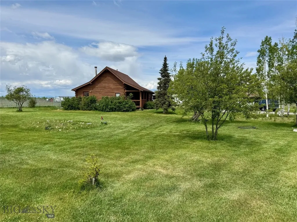 1075 Bulltail Road Belgrade MT 59714