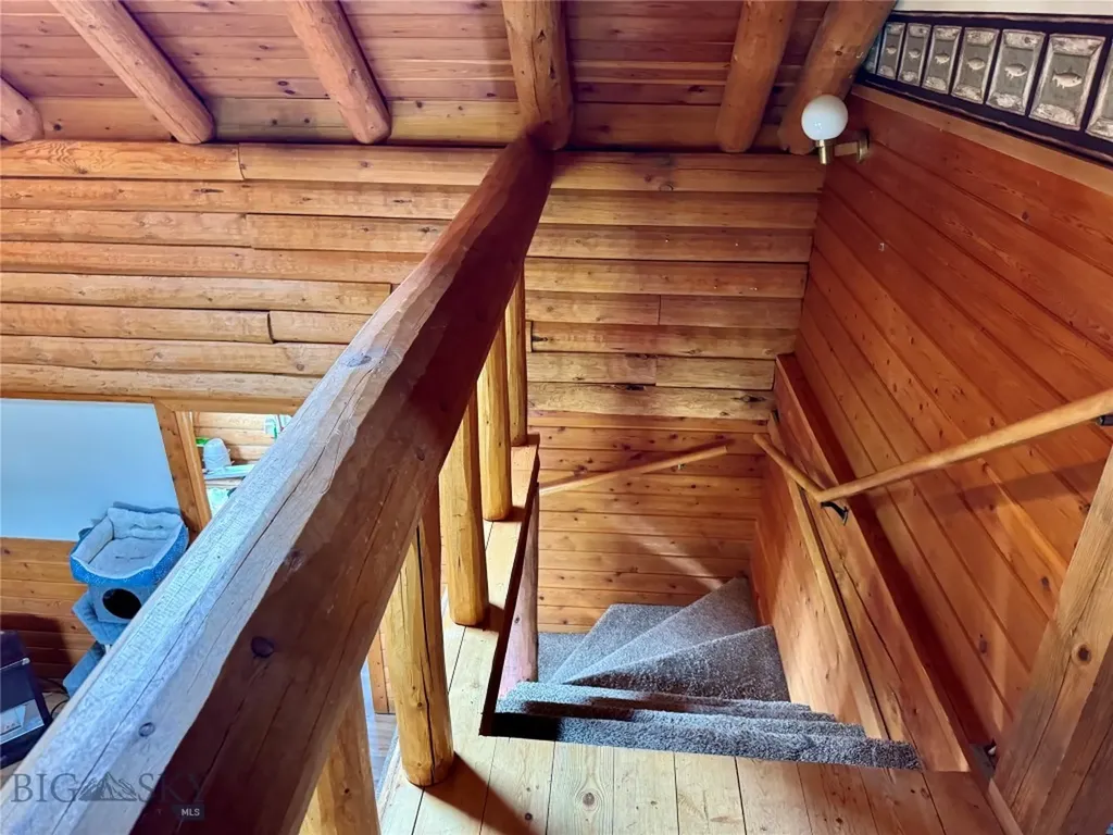 1075 Bulltail Road Belgrade MT 59714