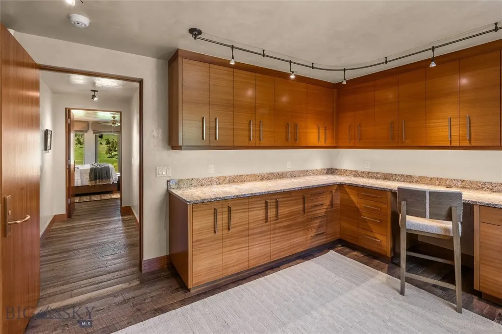 7180 Tepee Ridge Road Bozeman MT 59715