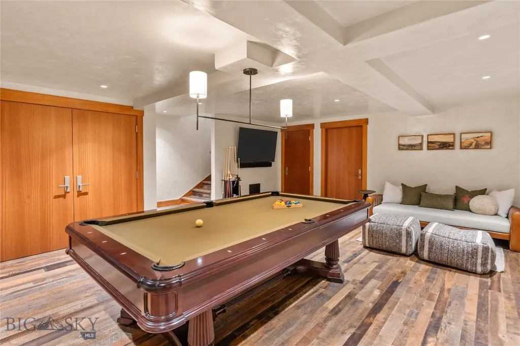 7180 Tepee Ridge Road Bozeman MT 59715