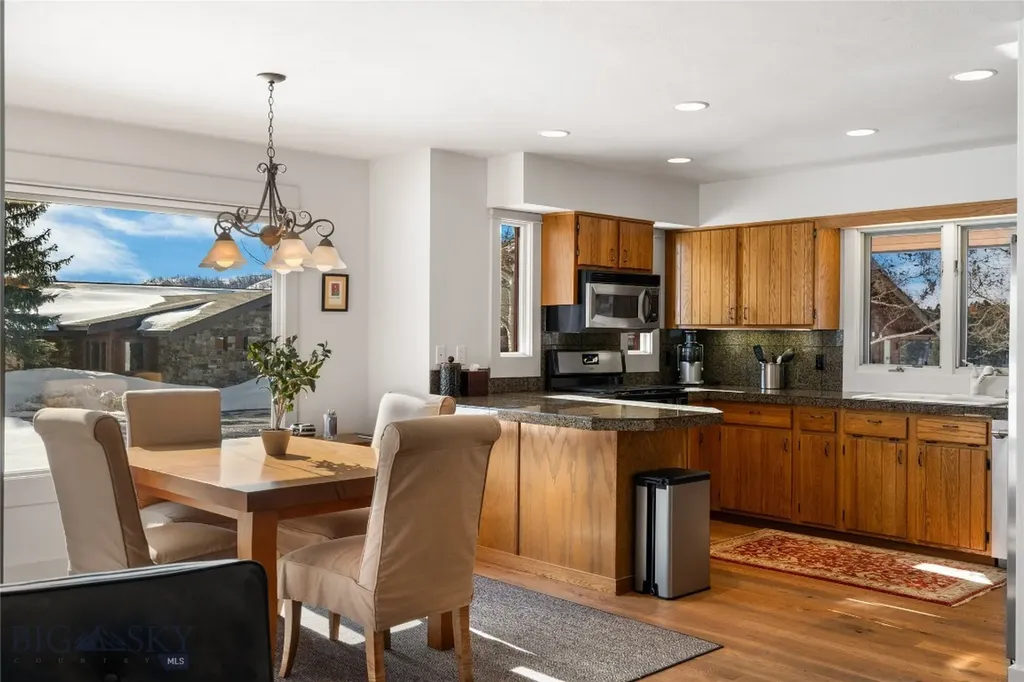 7180 Tepee Ridge Road Bozeman MT 59715