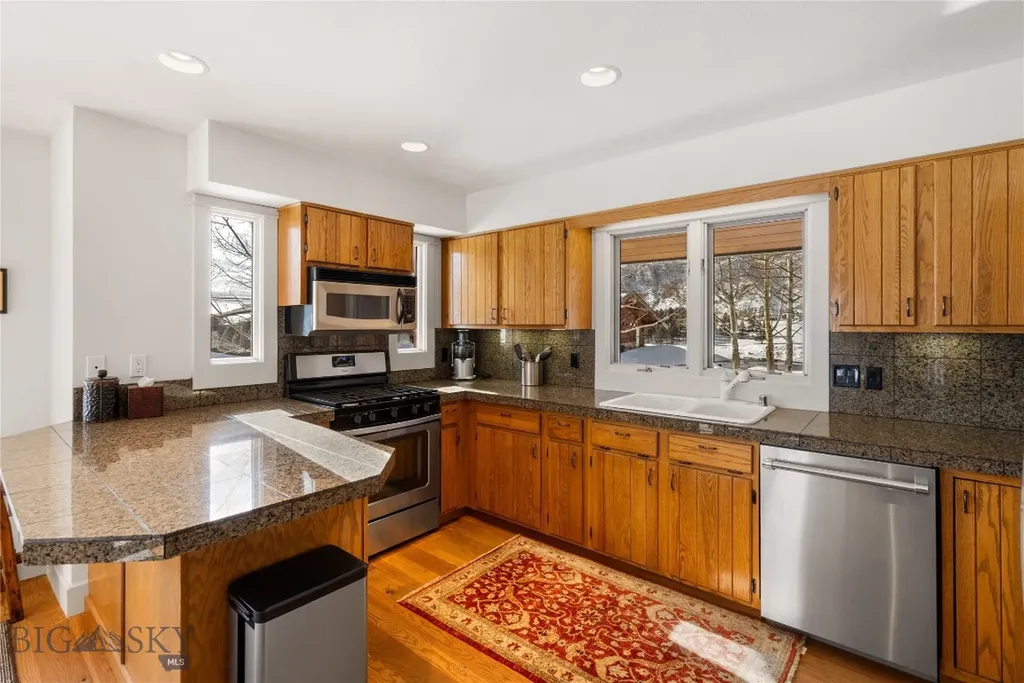 7180 Tepee Ridge Road Bozeman MT 59715