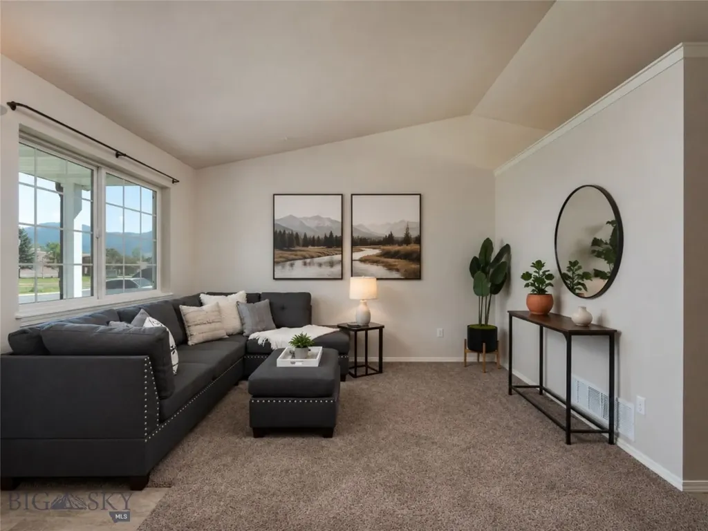 2512 Annie Street Bozeman MT 59718