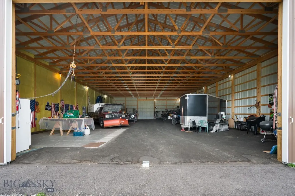 4125 Us Highway 89 S Livingston MT 59047