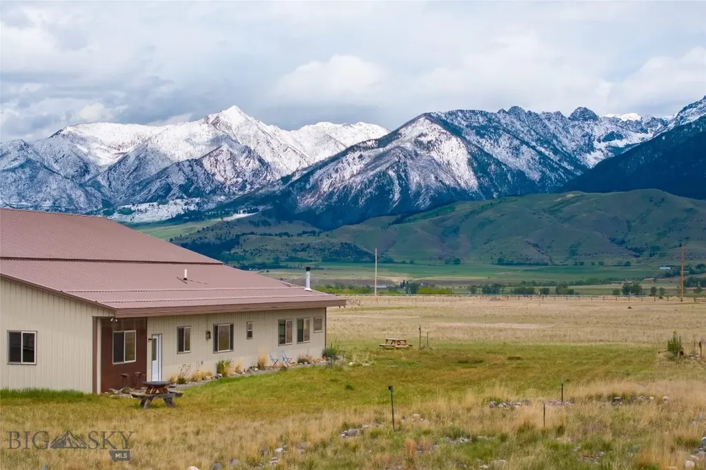 4125 Us Highway 89 S Livingston MT 59047