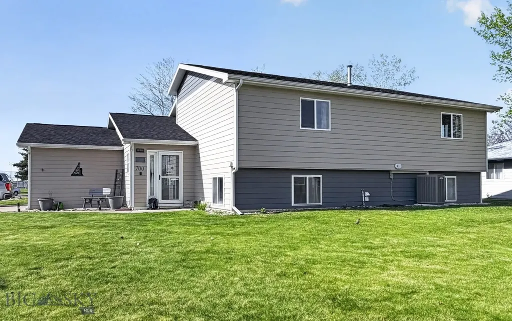 700 Mayfair Belgrade MT 59714