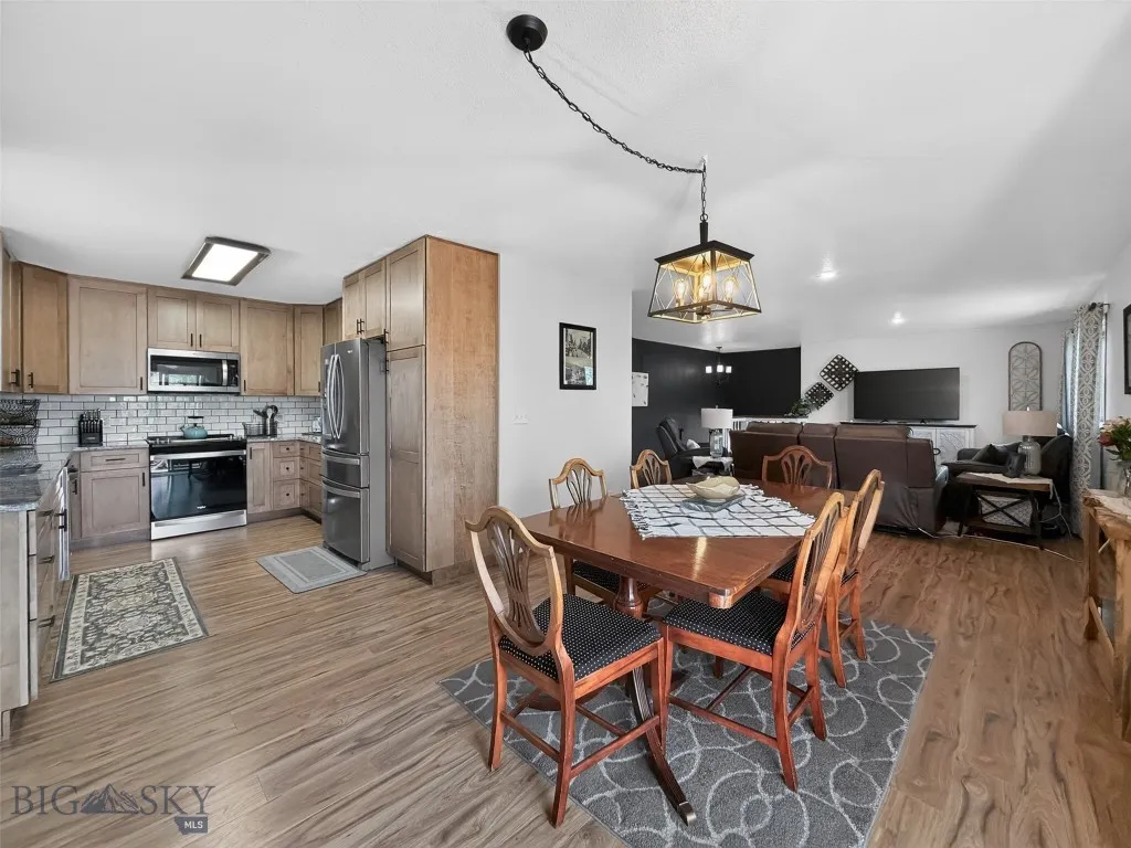 700 Mayfair Belgrade MT 59714