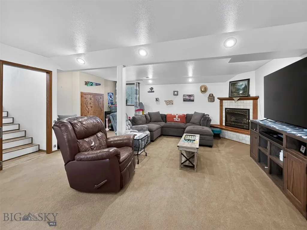 700 Mayfair Belgrade MT 59714