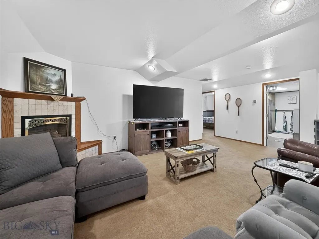 700 Mayfair Belgrade MT 59714