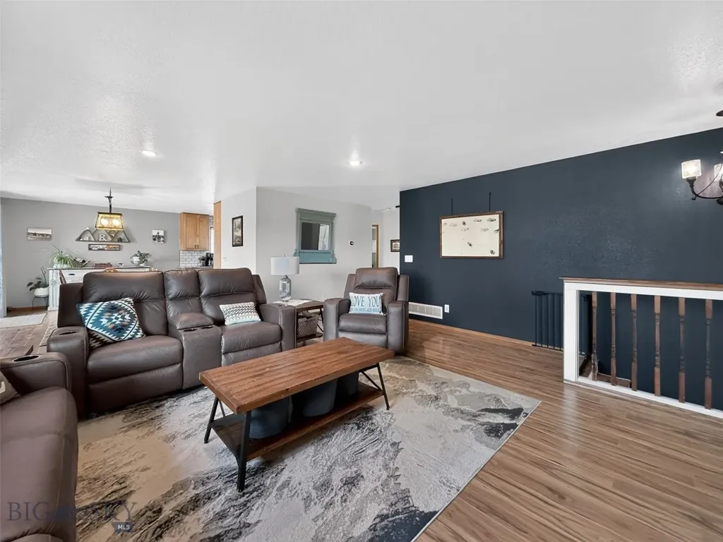 700 Mayfair Belgrade MT 59714