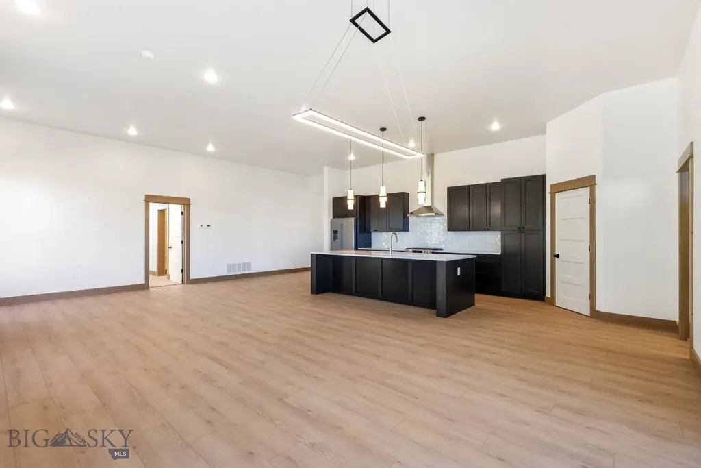 261 Noble Peak Drive Bozeman MT 59718