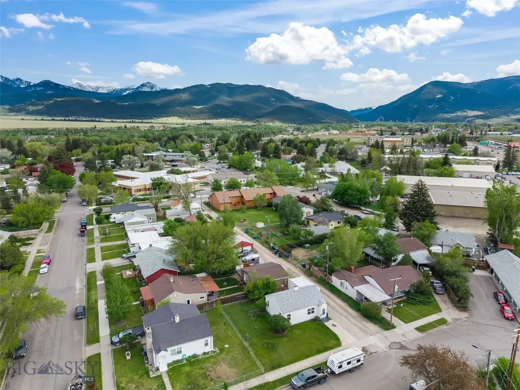 1311 W Geyser Street Livingston MT 59047