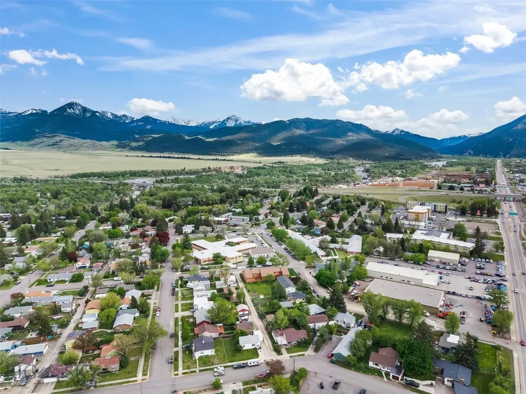 1311 W Geyser Street Livingston MT 59047