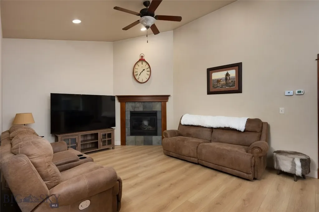 4366 Glenwood Drive Bozeman MT 59718