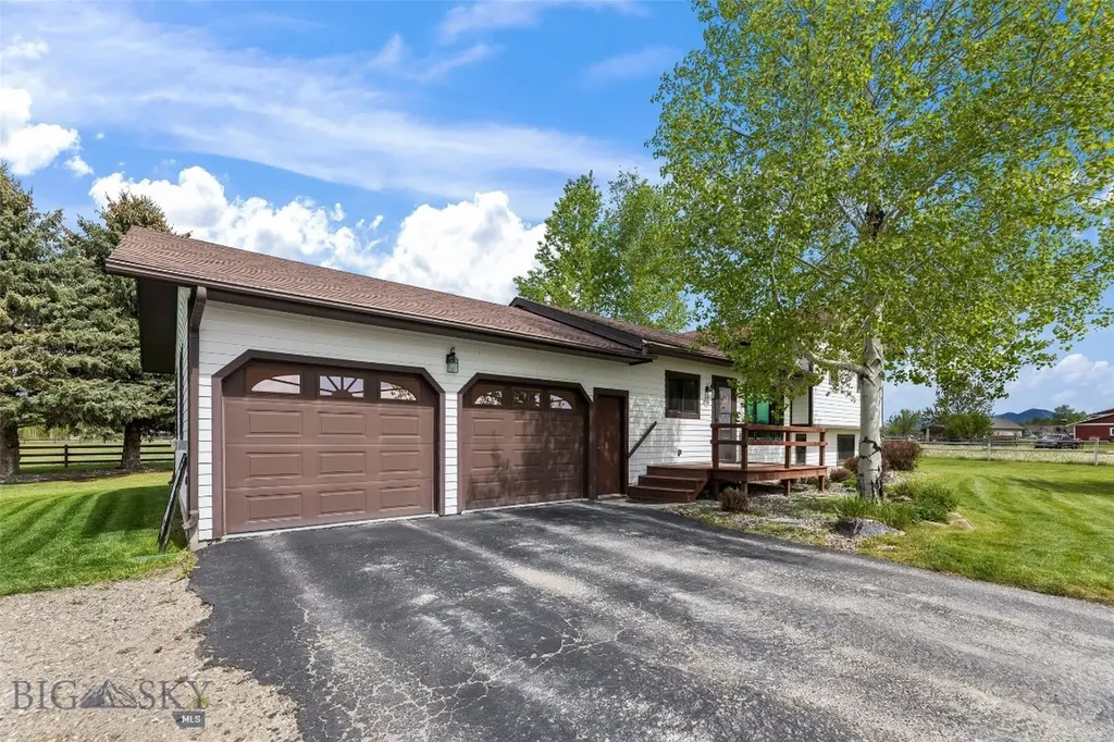 2720 Outlaw Drive Belgrade MT 59714