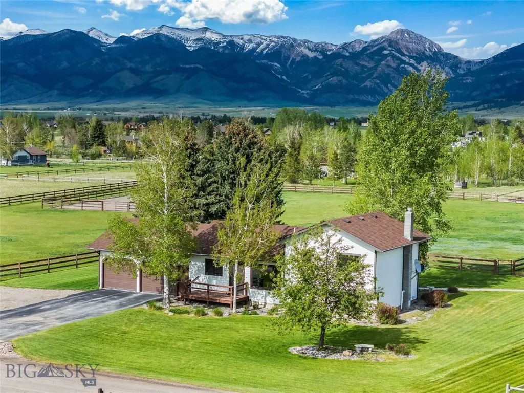 2720 Outlaw Drive Belgrade MT 59714
