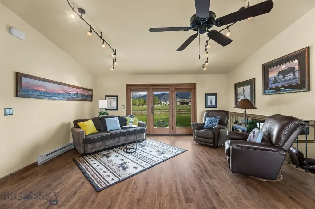 2720 Outlaw Drive Belgrade MT 59714