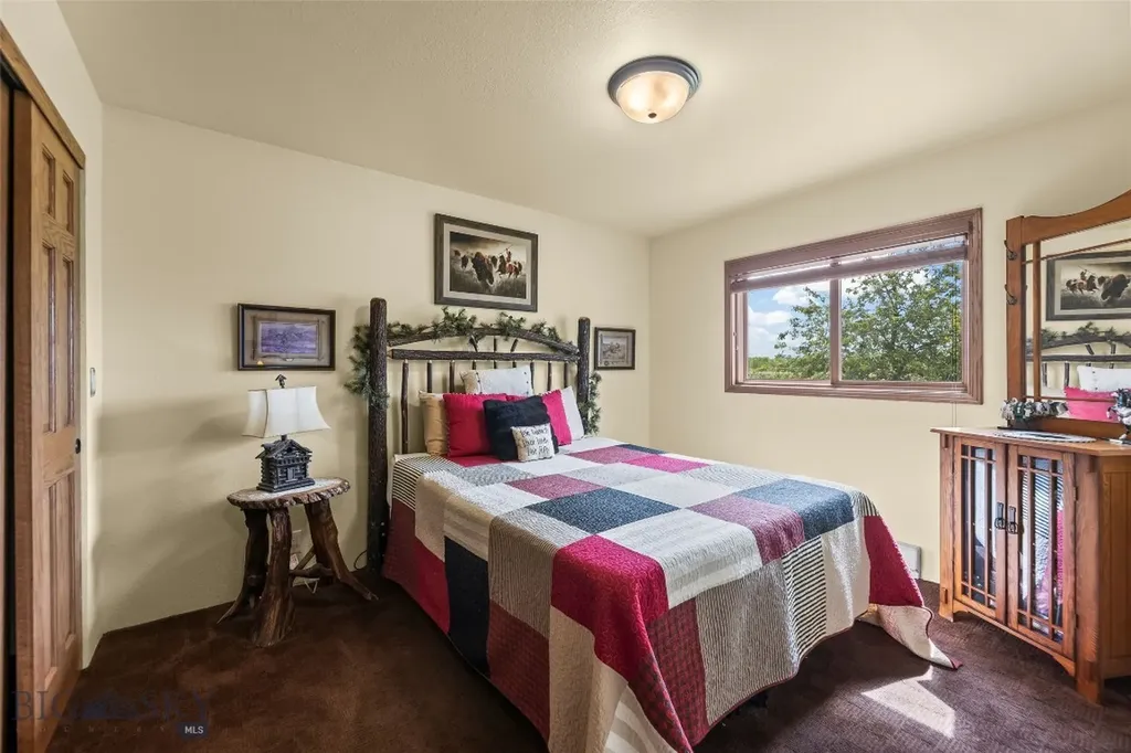 2720 Outlaw Drive Belgrade MT 59714