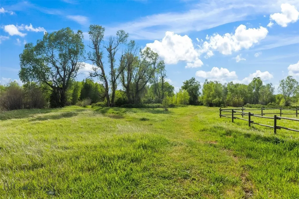 2720 Outlaw Drive Belgrade MT 59714