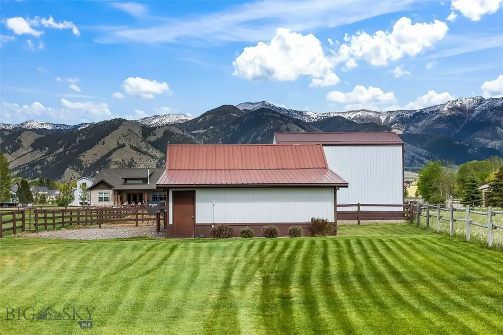2720 Outlaw Drive Belgrade MT 59714