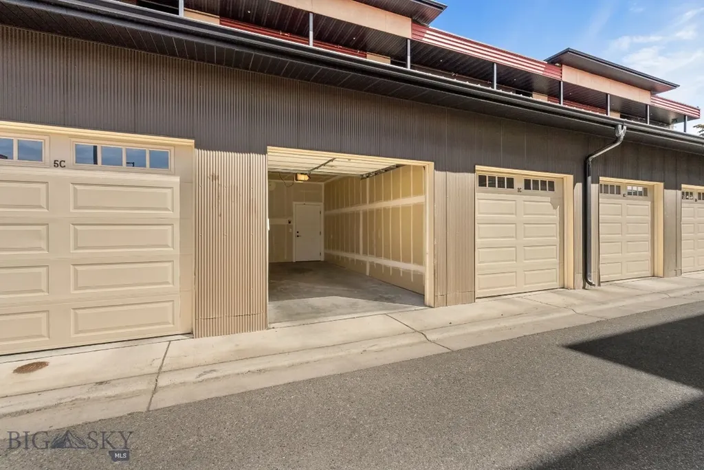 1704 W Lincoln Street Bozeman MT 59715