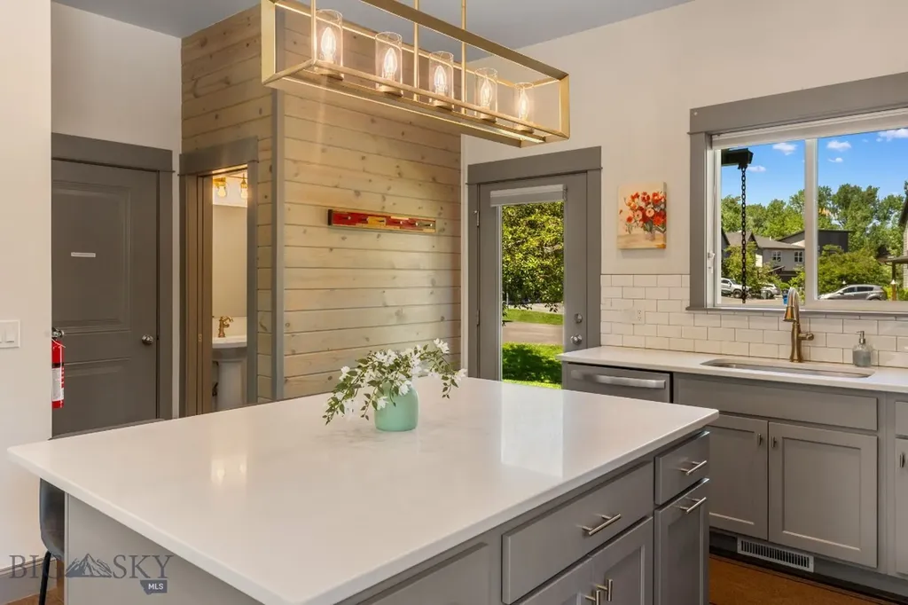 78 Caboose Court Bozeman MT 59718