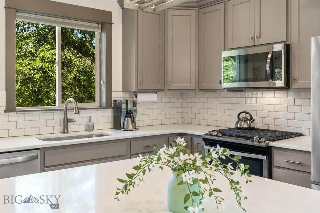 78 Caboose Court Bozeman MT 59718