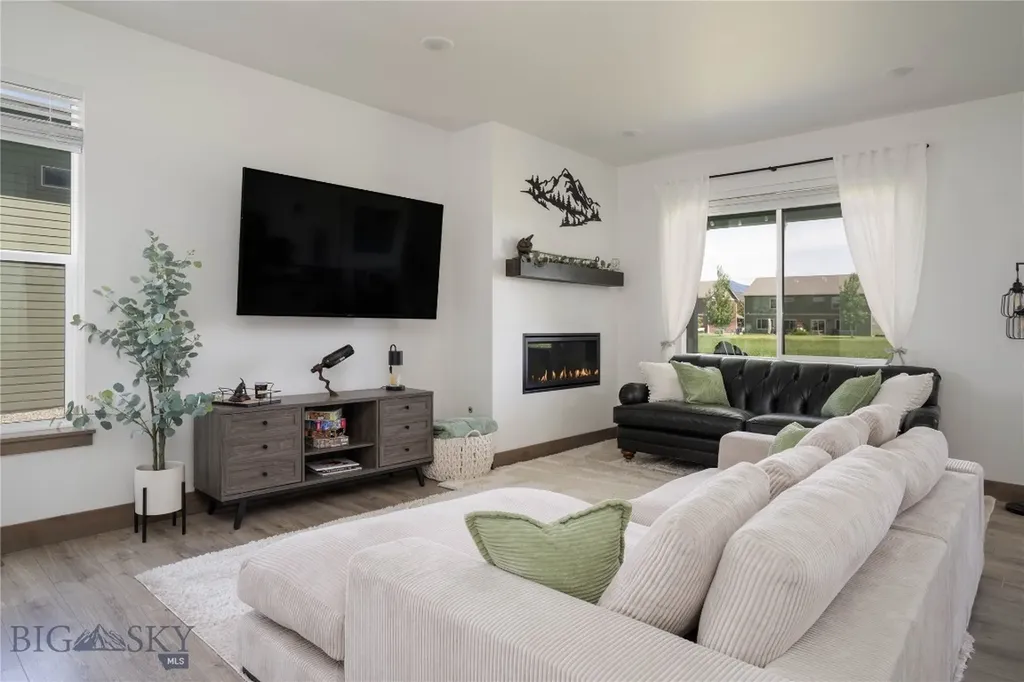 986 Cassandra Street Bozeman MT 59718