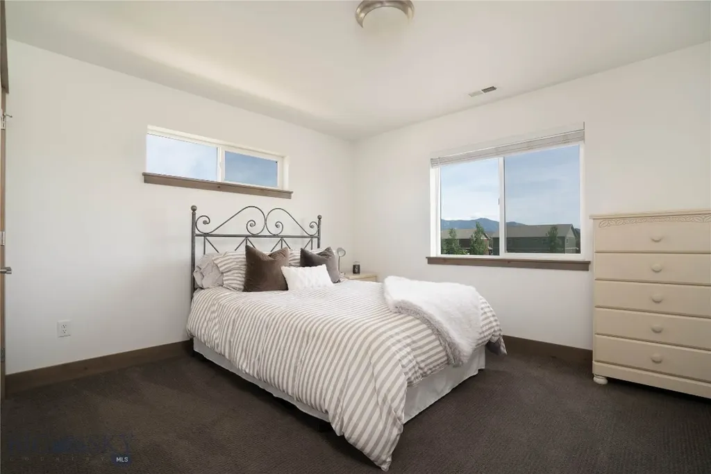 986 Cassandra Street Bozeman MT 59718