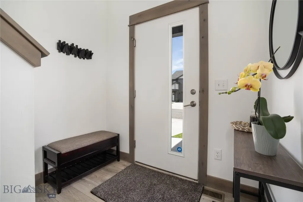 986 Cassandra Street Bozeman MT 59718