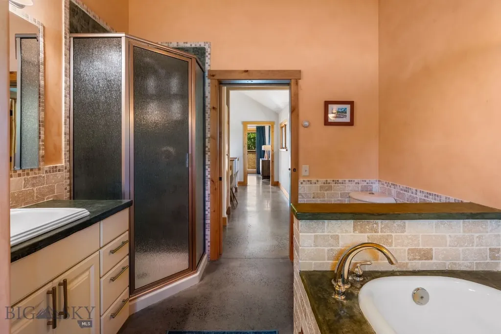 213 Turtle Way Bozeman MT 59715