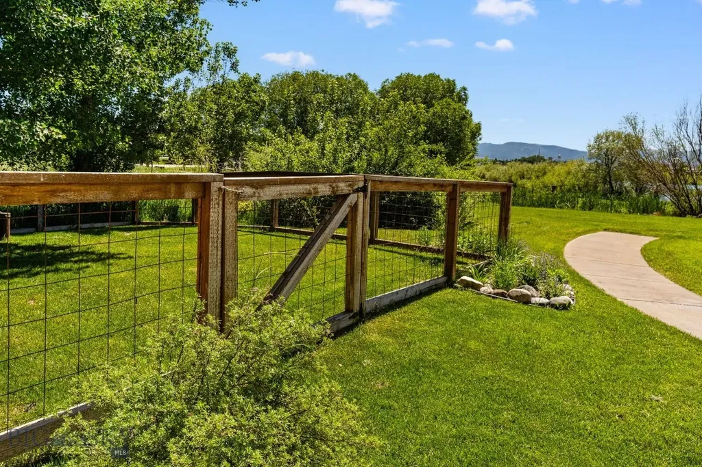 213 Turtle Way Bozeman MT 59715