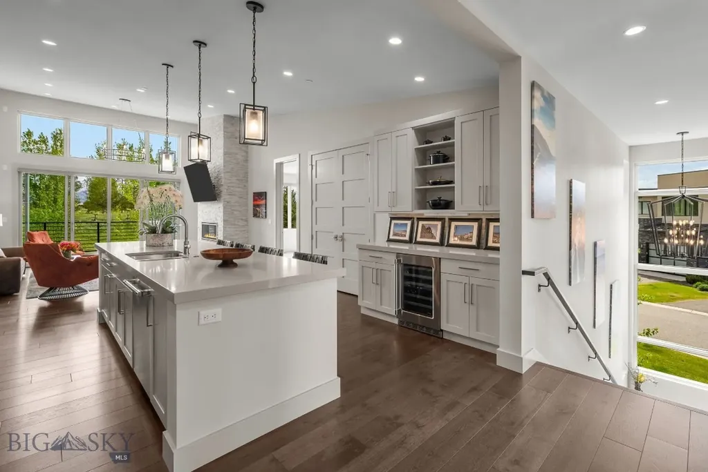 10 Caymus Lane Bozeman MT 59718