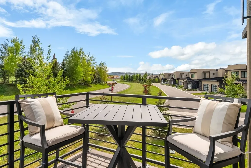 10 Caymus Lane Bozeman MT 59718