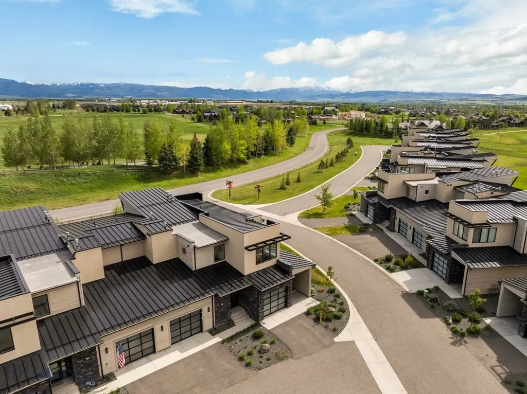 10 Caymus Lane Bozeman MT 59718