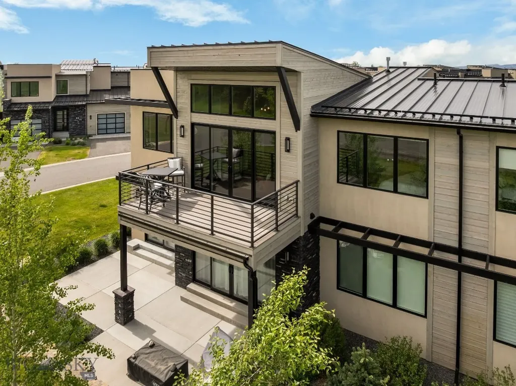 10 Caymus Lane Bozeman MT 59718