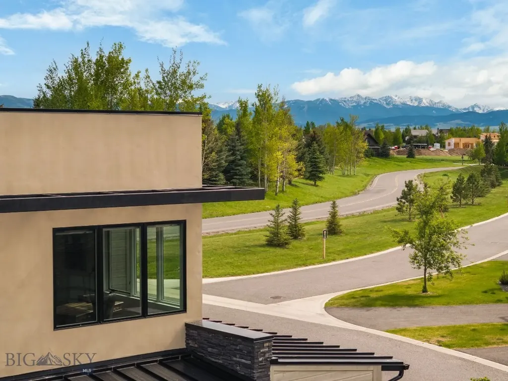 10 Caymus Lane Bozeman MT 59718