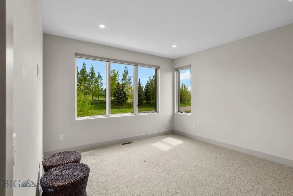 10 Caymus Lane Bozeman MT 59718