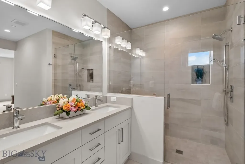 10 Caymus Lane Bozeman MT 59718