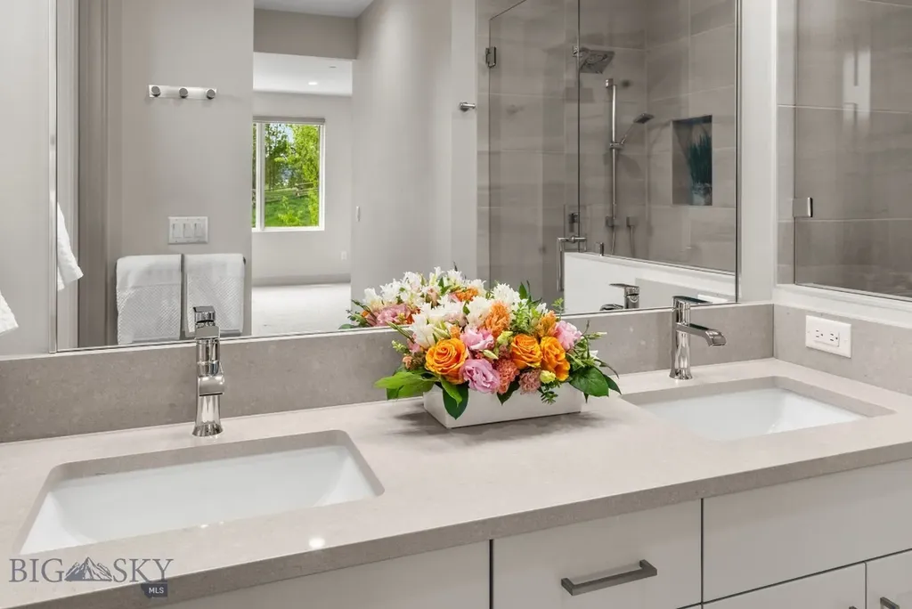 10 Caymus Lane Bozeman MT 59718