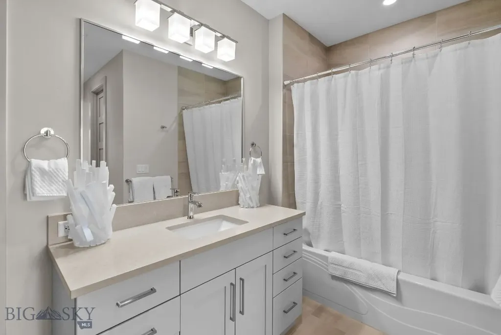 10 Caymus Lane Bozeman MT 59718